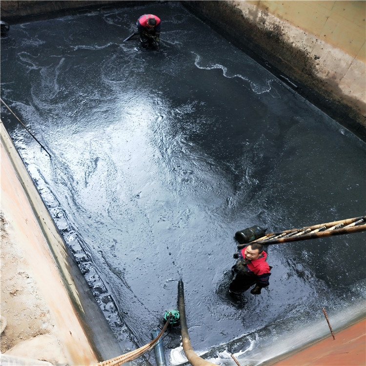 穆棱废水池清理